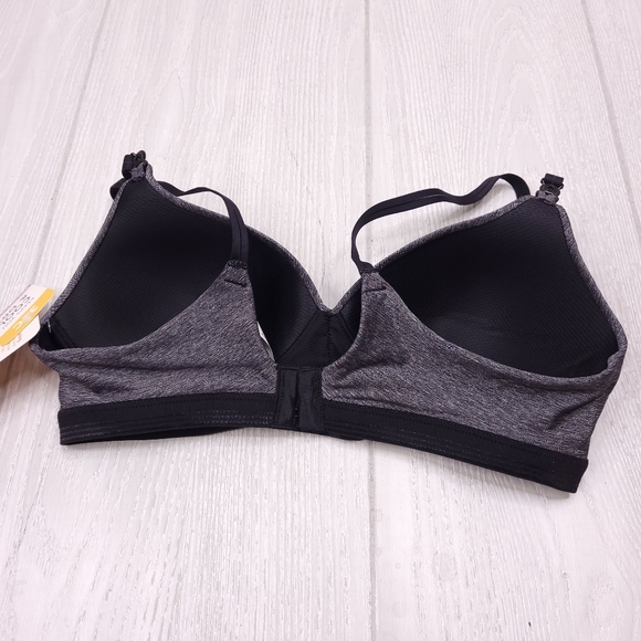 Warner's Simply Perfect Wirefree Convertible Bra - Picture 3 of 7